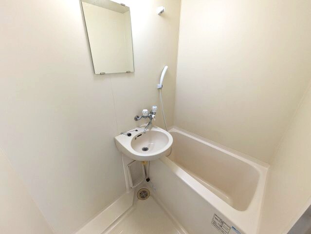 物件内観写真5　(2025年6月撮影※現況を優先致します。)