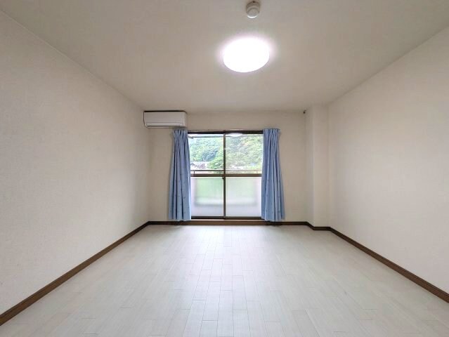 物件内観写真10　(2025年6月撮影※現況を優先致します。)