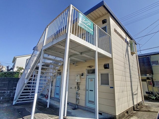 物件外観写真1　(2024年3月撮影)