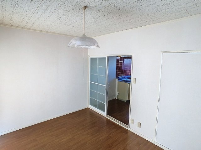 物件内観写真3　(2024年3月撮影)