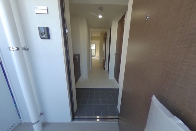 物件内観写真8　(2021年1月撮影　現況が相違する場合は現況を優先致します。)