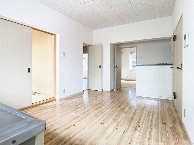 物件内観写真2　(2025年5月撮影)