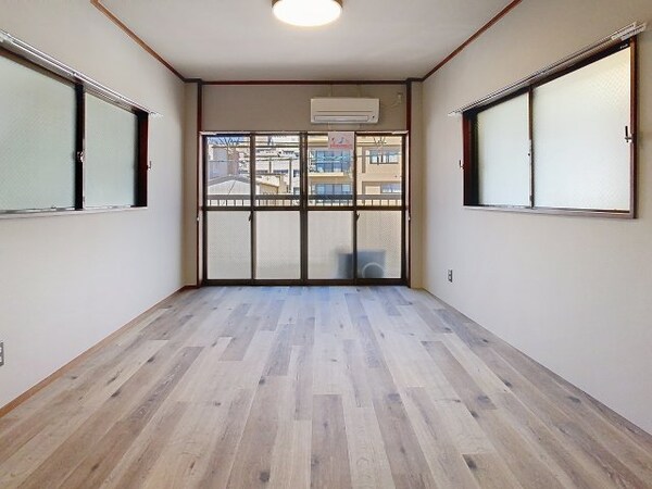 居室(2025年10月撮影※現況を優先します。)