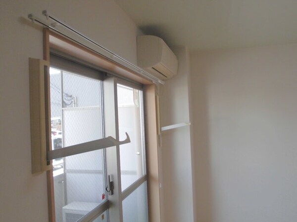 建物設備(室内物干し)