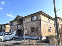 メゾン･テルシャトー E棟の外観写真