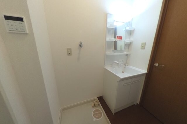 物件内観写真6　(2022年2月撮影)