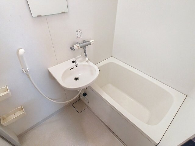 物件内観写真5　(2025年5月撮影※現況を優先致します。)