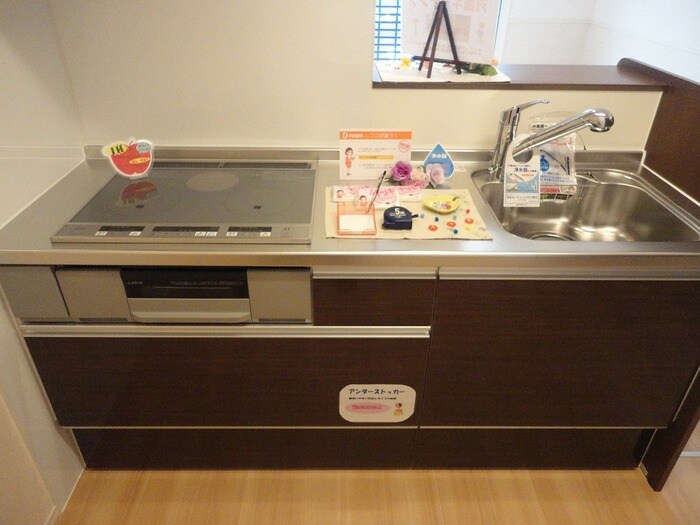 物件内観写真4　(キッチン)