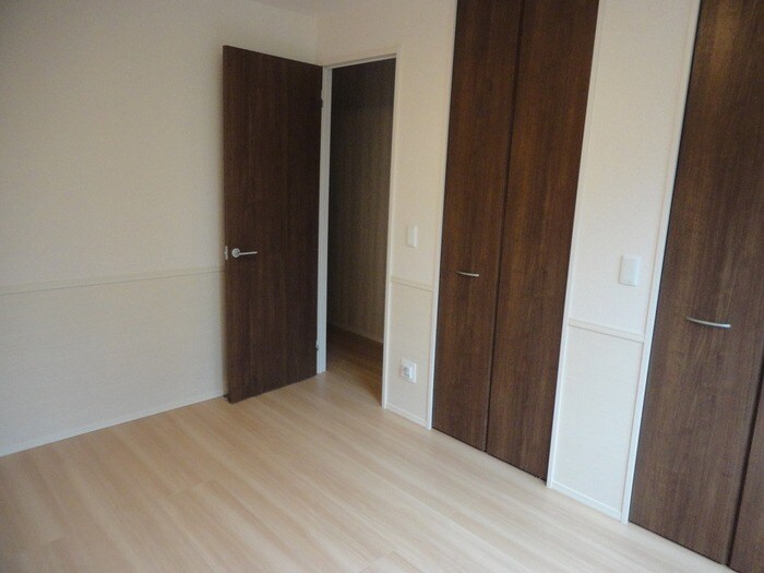 物件内観写真8　(洋室6.06帖)