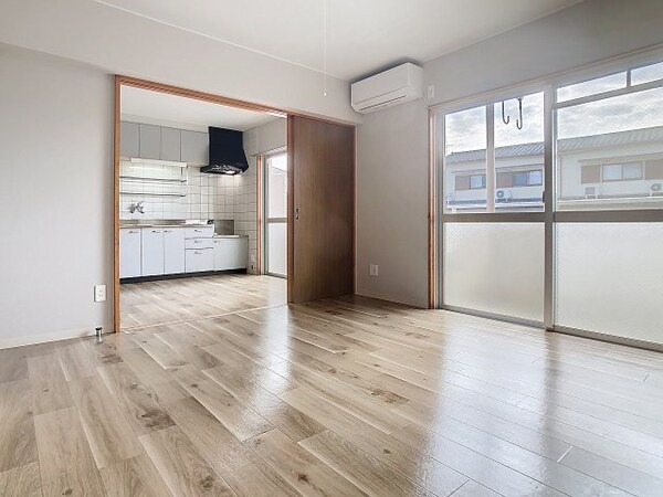 居室(2025年12月撮影※現況を優先します。)