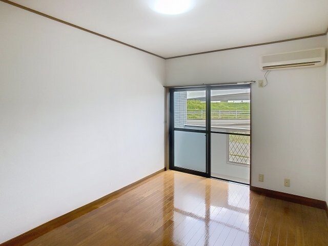 物件内観写真4　(2025年9月撮影※現況を優先します。)