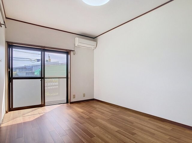 物件内観写真3　(2025年11月撮影※現況を優先いたします。)