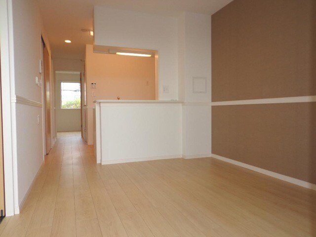 物件内観写真9　(リビング)