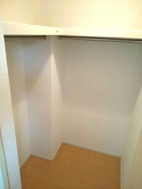 物件内観写真9　(収納)