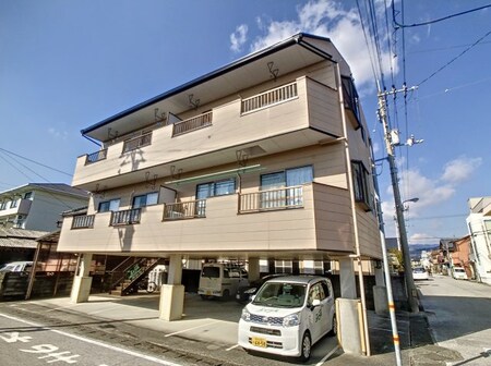 井上ハイツ外観写真