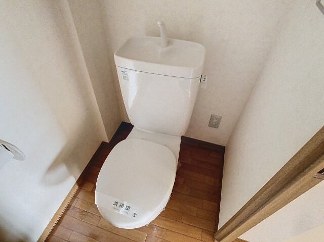 物件内観写真5　(現況を優先します。（撮影時期：2024年6月）)