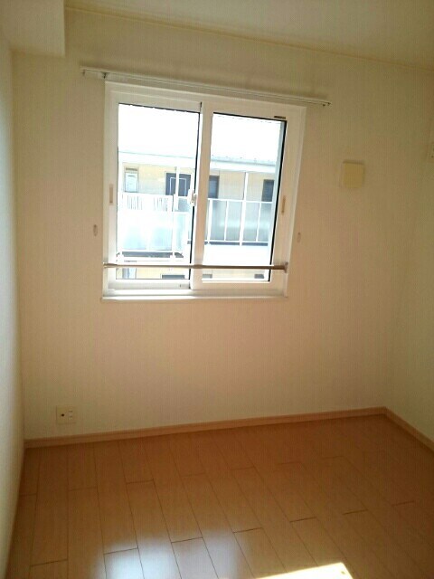 物件内観写真8　(その他部屋・スペース)