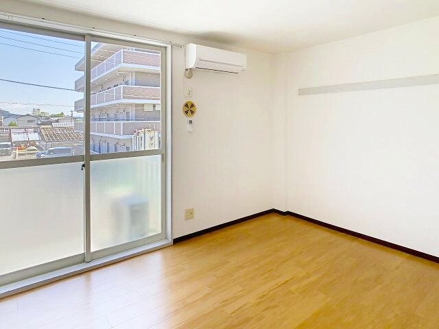 物件内観写真3　(2025年5月撮影)