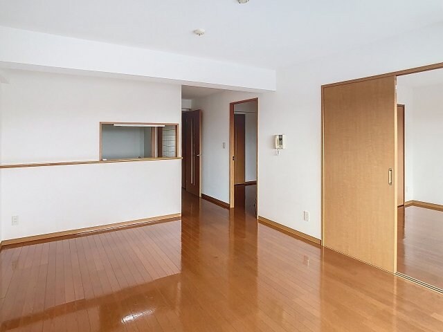 居室(2025年9月撮影※現況を優先致します。)