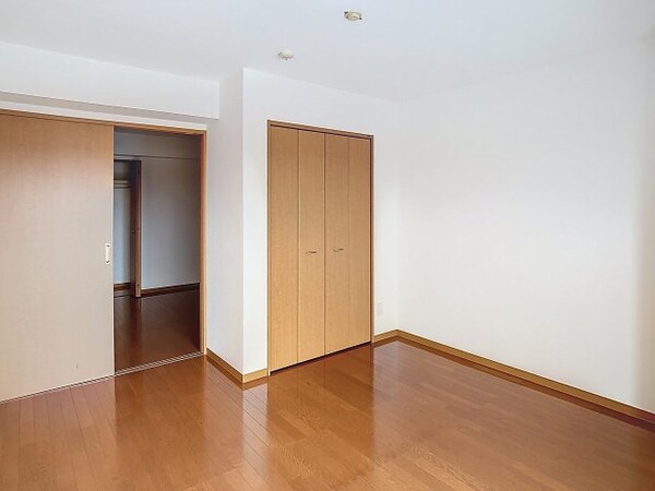 居室(2025年9月撮影※現況を優先致します。)