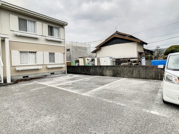 駐車場(現況と異なる場合は現況を優先します。（2023年4月撮影）)