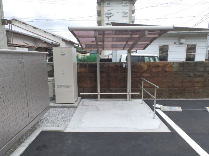 物件内観写真15　(駐輪場)