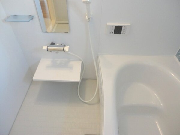 浴室(バス／シャワールーム等)