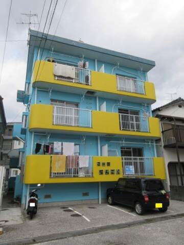 物件外観写真1　(現況と異なる場合は現況を優先します。)