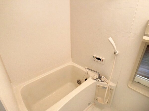浴室(2022年8月撮影)