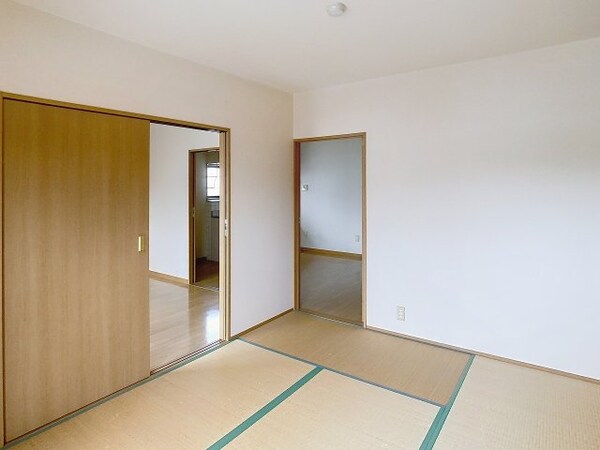 和室(2025年5月撮影※現況を優先致します。)