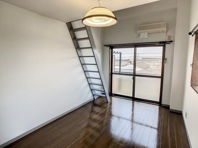 物件内観写真4　(現況と異なる場合は現況を優先します。)