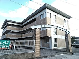 クレッセント外観写真