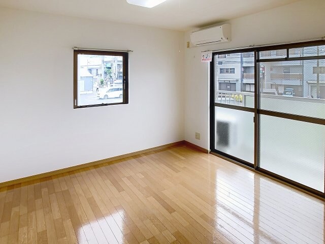 物件内観写真3　(2025年6月撮影※現況を優先致します。)