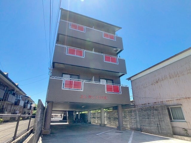 物件外観写真1　(2025年7月撮影※現況を優先します。)