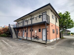 龍馬ハイツ A棟外観写真