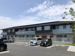 シャーメゾン ルボワ A棟外観写真