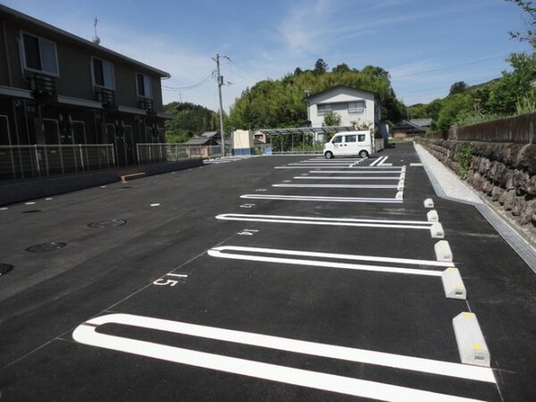 駐車場(駐車場)