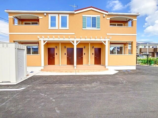 グリーンビュー西野の物件外観写真