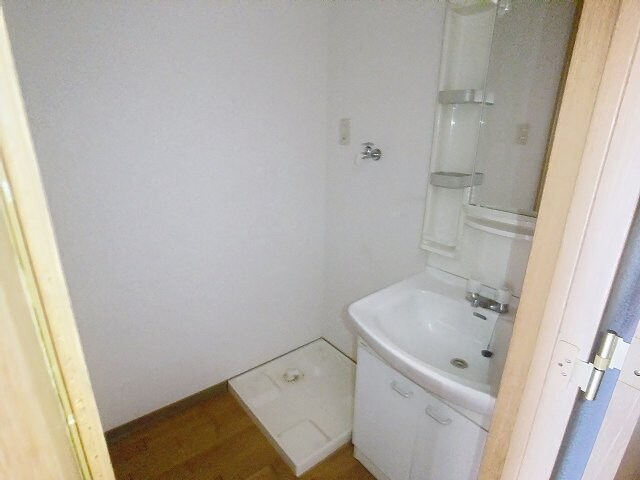 物件内観写真5　(2025年10月撮影※現況を優先します。)