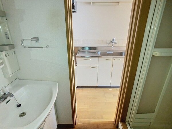 洗面・脱衣所(2025年10月撮影※現況を優先します。)