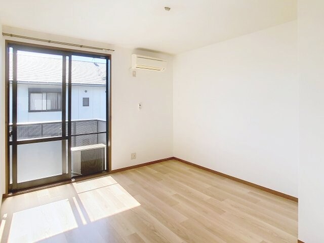 物件内観写真2　(2025年10月撮影)