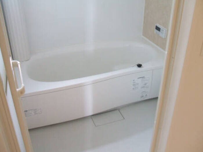 物件内観写真3　(203_浴室)