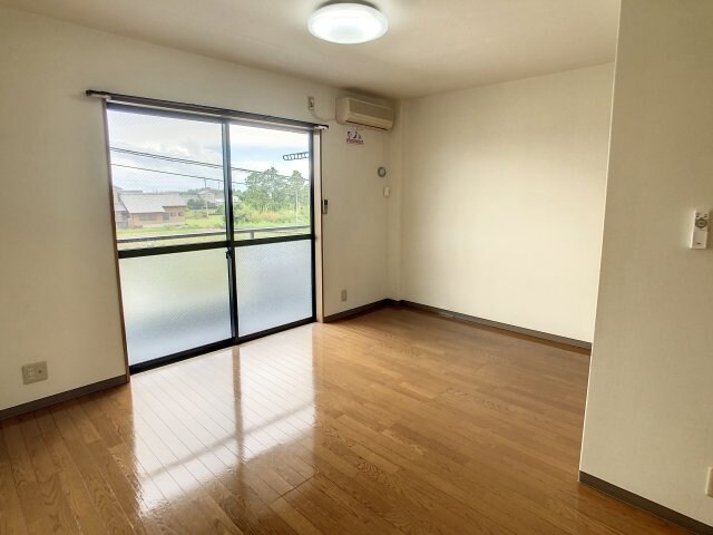 物件内観写真4　(2023年8月撮影　現況と異なる場合は現況を優先します。)