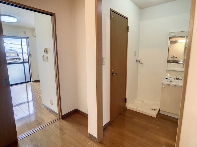 物件内観写真12　(2023年8月撮影　現況と異なる場合は現況を優先します。)