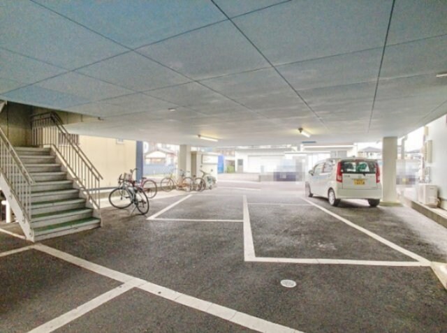 物件外観写真2　(2023年10月撮影)