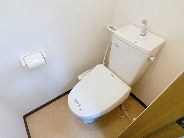 トイレ(2025年7月撮影※現況を優先します。)