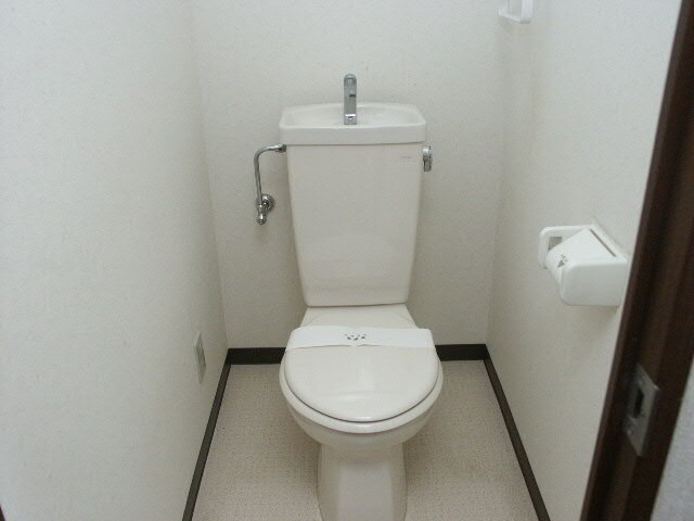 物件内観写真8　(現況と異なる場合は現況を優先します。)