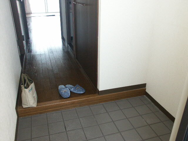 物件内観写真9　(現況と異なる場合は現況を優先します。)