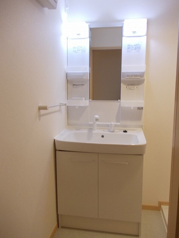 物件内観写真6　(その他)