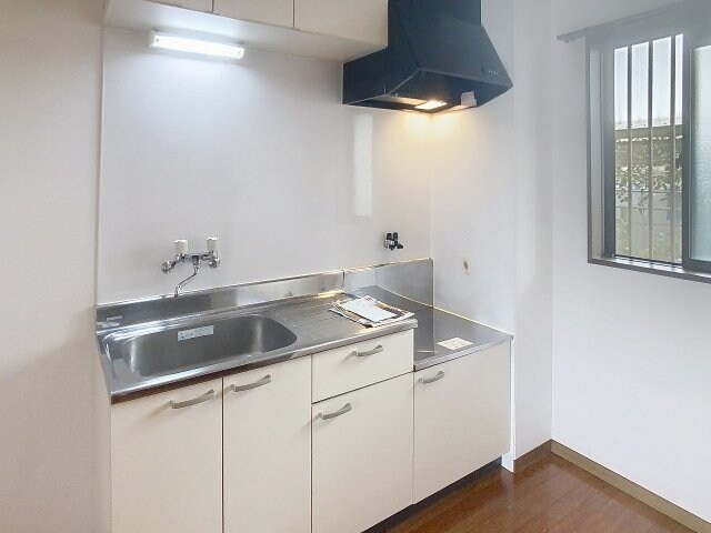 物件内観写真3　(2025年10月撮影※現況を優先します。)